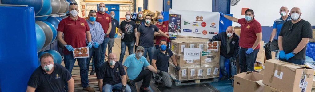 Carthagineses y Romanos se suma al dispositivo de emergencia social con una donación de productos de primera necesidad