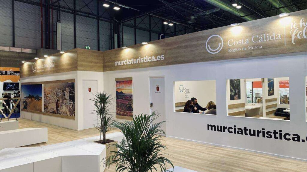 FITUR 2022: Carthagineses y Romanos promocionan en el metro de Madrid.