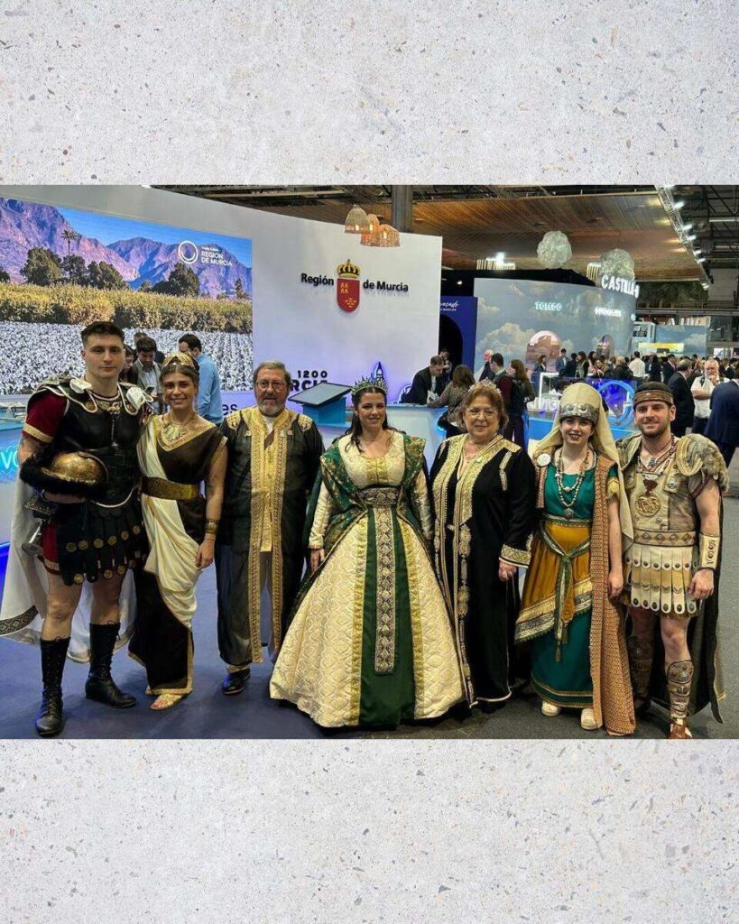 Fitur 2025