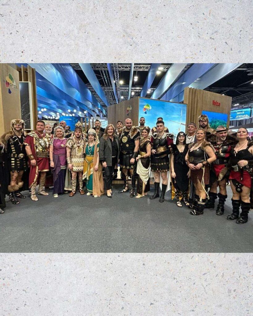 Fitur 2025