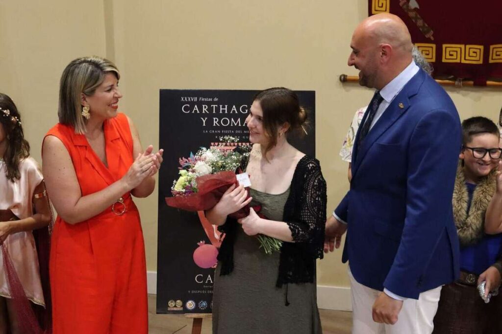 Natalia Lucas, ganadora del concurso del cartel anunciador de la XXXVII edición de Carthagineses y Romanos